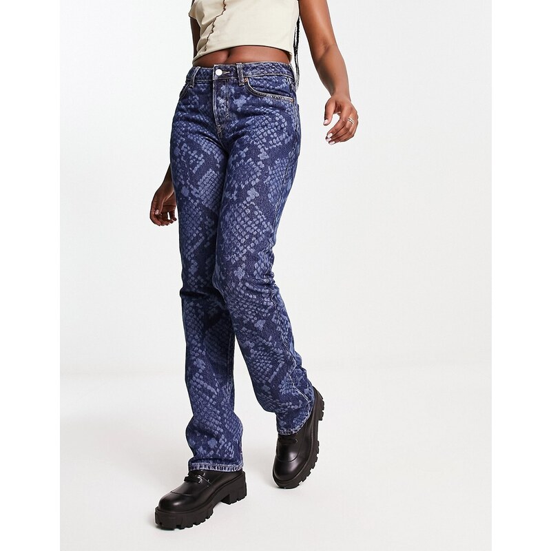 Weekday - Pin - Jeans dritti a vita medio alta con stampa pitonata laser-Blu