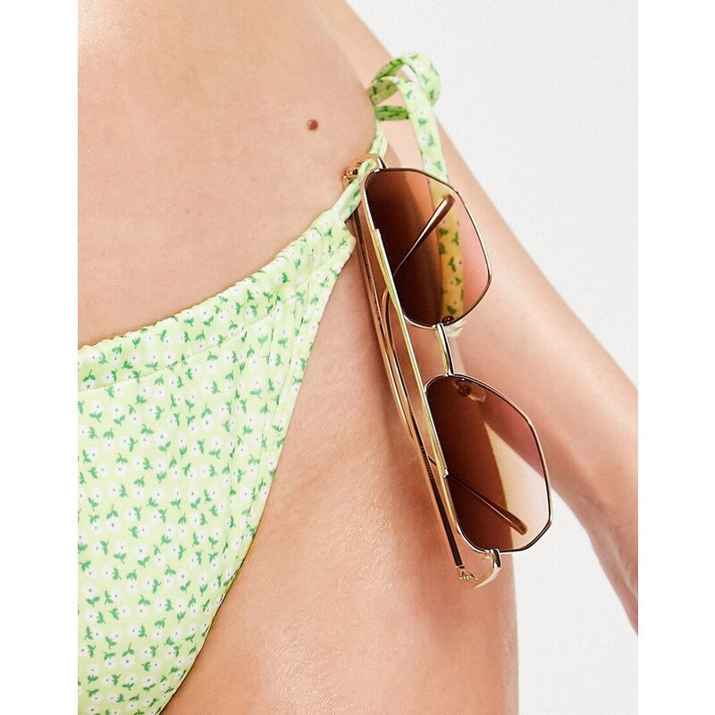 Monki - Slip bikini arricciato verde a fiori - LGREEN