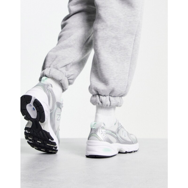 New Balance - 530 - Sneakers verde menta e metallizzate-Argento