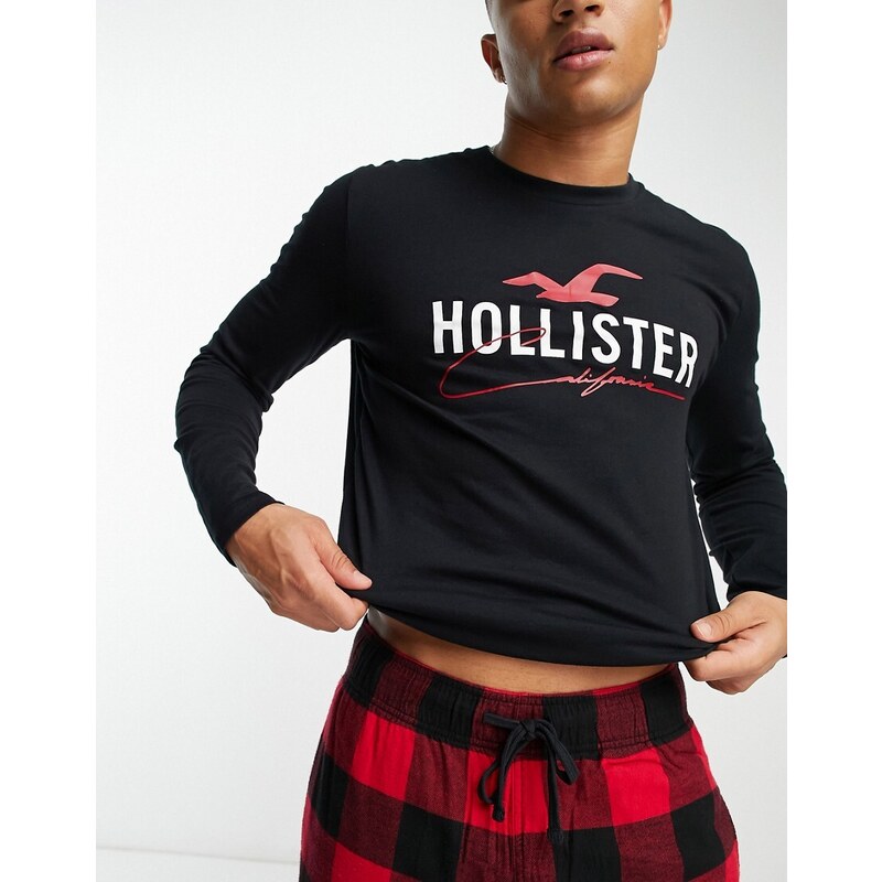 Hollister - Completo da casa rosso e nero con top a maniche lunghe con logo e joggers in flanella a quadri