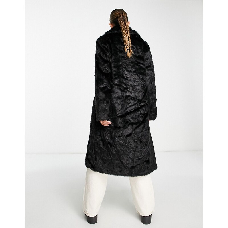 Urbancode Urban Code - Cappotto lungo in pelliccia sintetica nera-Nero