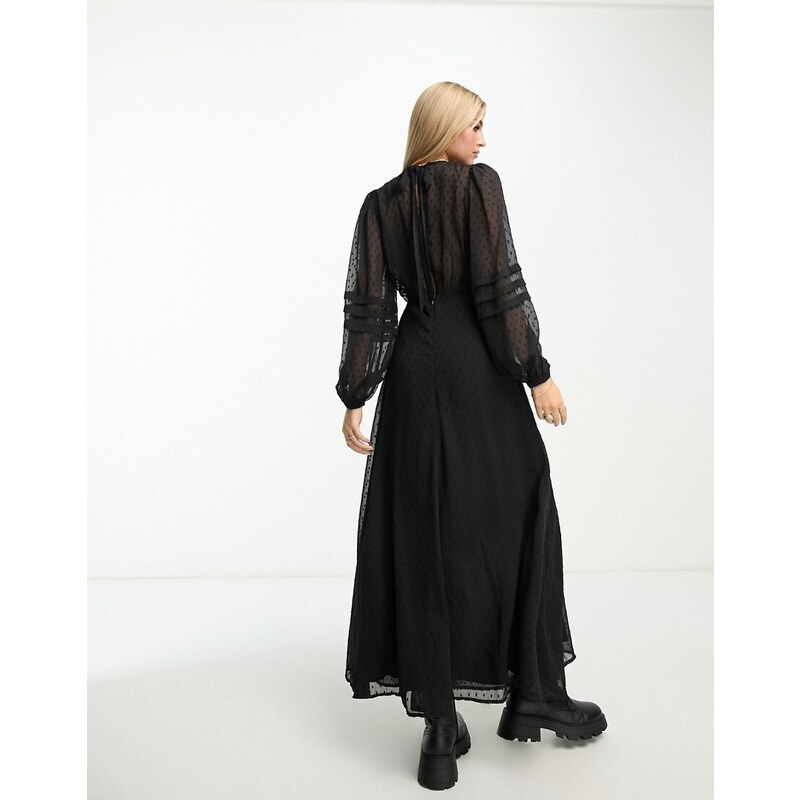 Miss Selfridge - Vestito lungo nero in chiffon plumetis a maniche lunghe-Black