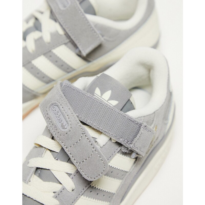 adidas Originals - Forum 84 - Sneakers basse grigie con suola in gomma-Grigio