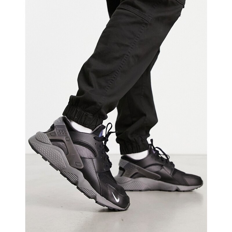 Nike - Air Huarache - Sneakers nere e grigie-Nero