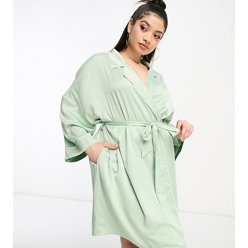 Chelsea Peers Plus - Vestaglia stile kimono da damigella verde tenue con polsini in pizzo