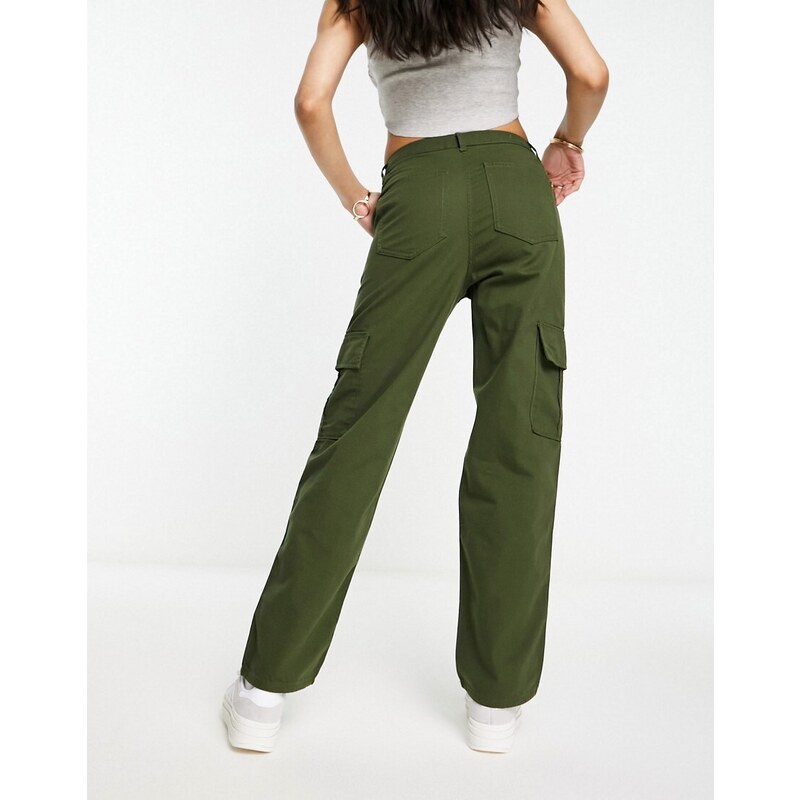 New Look - Pantaloni slim cargo kaki-Verde