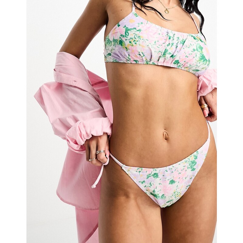 Miss Selfridge - Slip bikini a fiorellini con allacciatura laterale-Multicolore