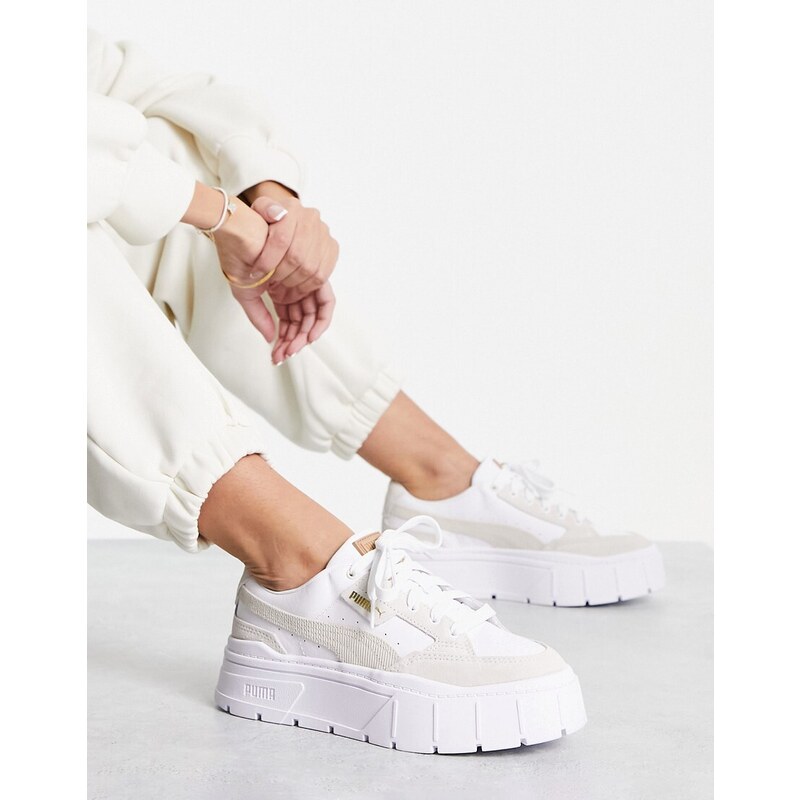 PUMA - Mayze Stack - Sneakers bianche con dettagli in velluto a coste-Bianco