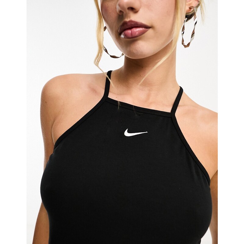 Nike - Essential - Top senza maniche nero a coste con logo piccolo