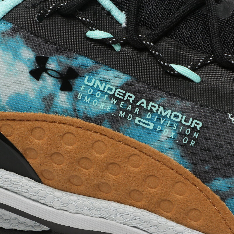 Sneakers Under Armour