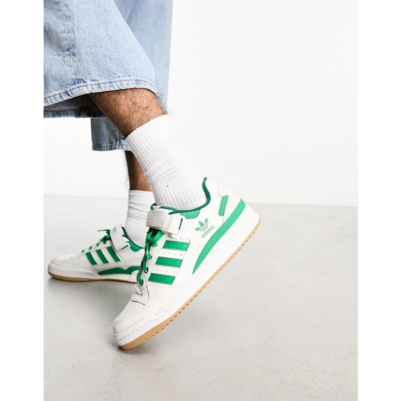 adidas Originals - Forum - Sneakers basse bianche e verdi-Nero