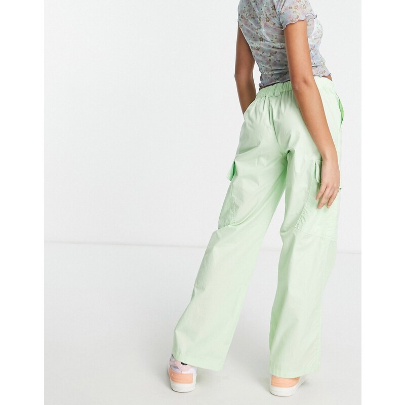 ASOS Petite ASOS DESIGN Petite - Pantaloni cargo stile anni '00 a vita bassa, colore lime brillante-Verde