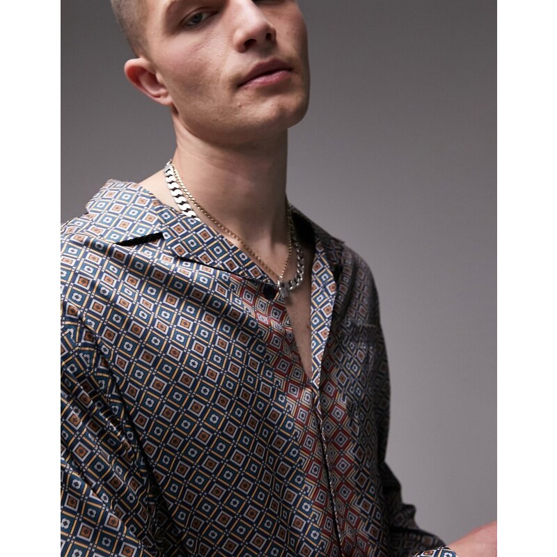 Topman - Camicia a maniche corte vestibilità classica con rever in raso e stampa geometrica multicolore