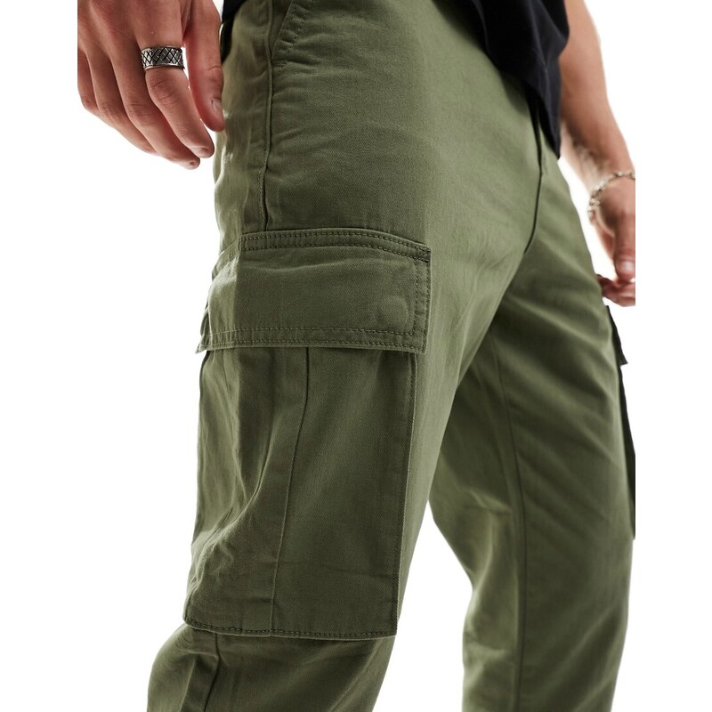 New Look - Pantaloni cargo kaki scuro con fondo elasticizzato-Verde