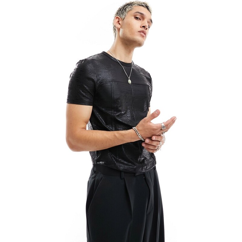 ASOS DESIGN - T-shirt attillata in pelle sintetica effetto coccodrillo con dettaglio a corsetto-Nero