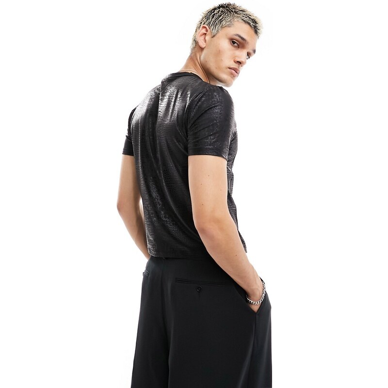 ASOS DESIGN - T-shirt attillata in pelle sintetica effetto coccodrillo con dettaglio a corsetto-Nero