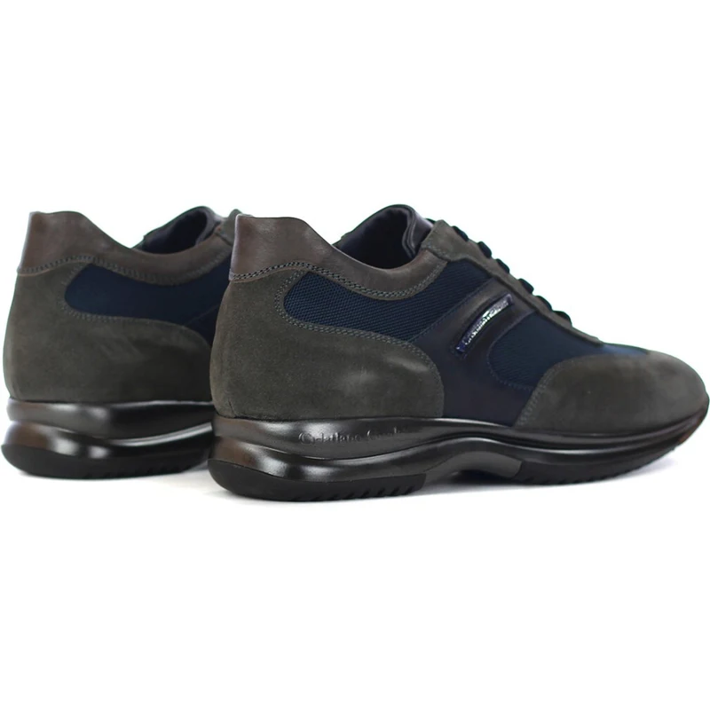 CRISTIANO GUALTIERI Stringata con logo Colore: Grigio,Taglia