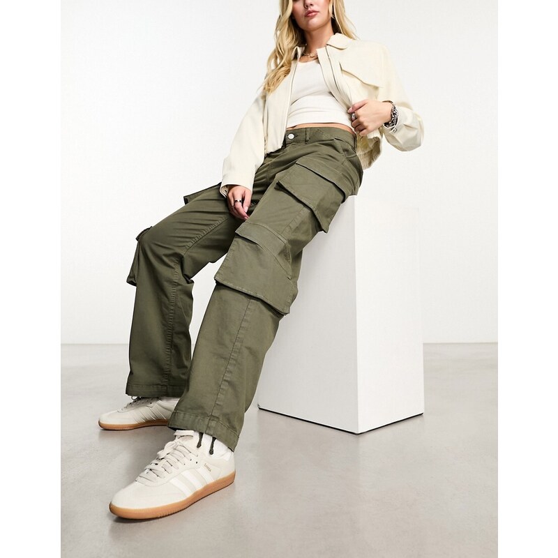 New Look - Pantaloni cargo kaki oversize-Verde