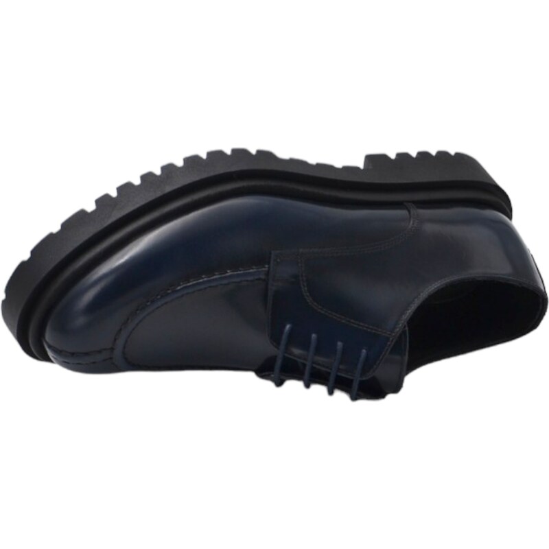 Malu Shoes Stringata uomo con cucitura a vista in vera pelle abrasivata blu fondo gomma alta ultraleggera zigrinata made in Italy
