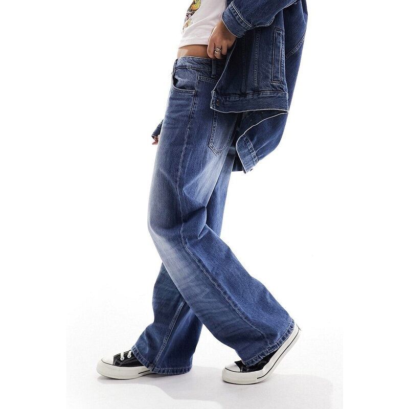 Bershka - Jeans a fondo ampio ampi blu medio vintage