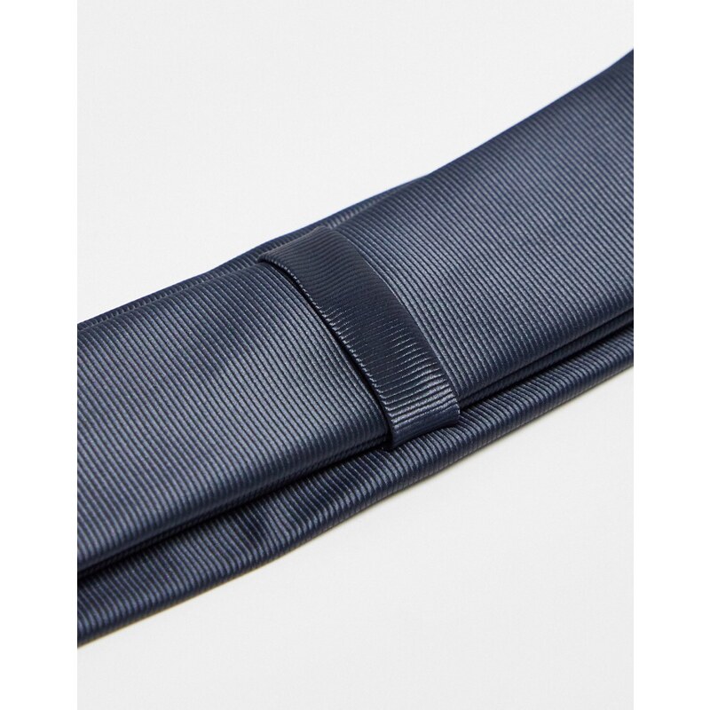 ASOS DESIGN - Cravatta standard blu navy