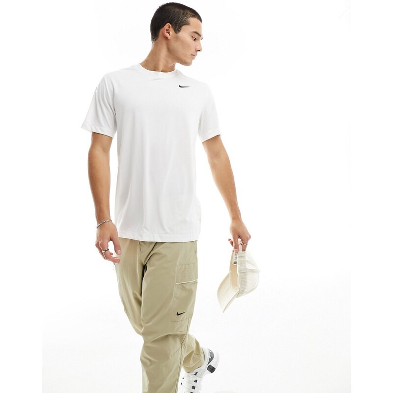 Nike Training - Reset Dri-FIT - T-shirt bianca-Bianco