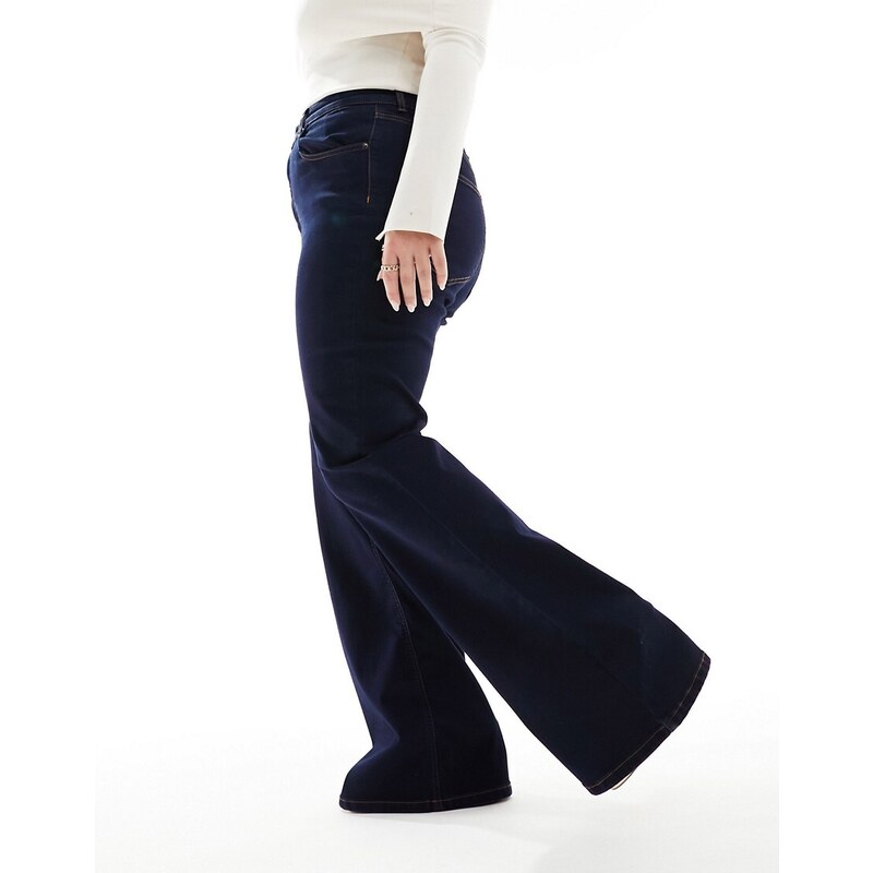 ASOS Curve ASOS DESIGN Curve - Jeans a zampa blu scuro super elasticizzati