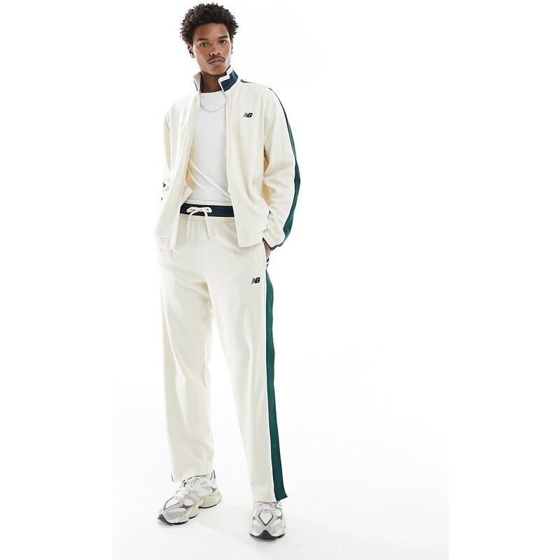 New Balance - Sportswear Greatest Hits - Giacca beige con zip-Neutro