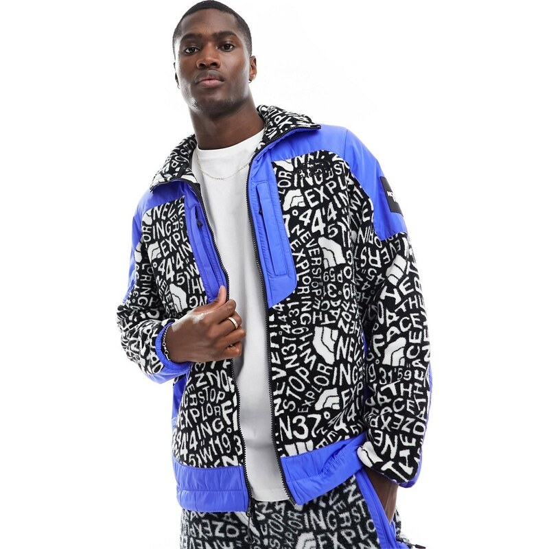 Coperta Da Viaggio 4 In 1 Travelrest - Poncho In Pile Che Diventa Cuscino