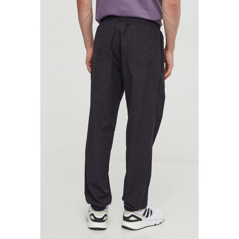 adidas Originals pantaloni Premium Essentials Sweatpant uomo colore nero IS1796