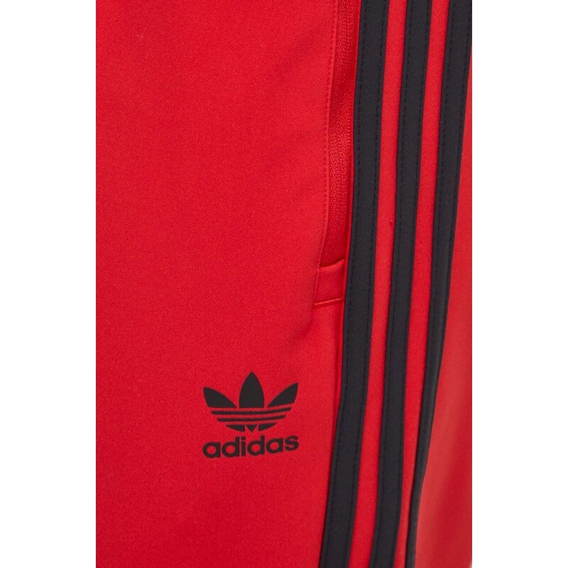 adidas Originals joggers colore rosso con applicazione IS2808