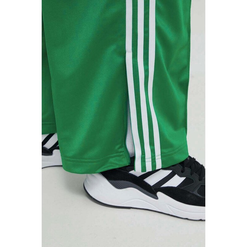 adidas Originals joggers Firebird Loose colore verde con applicazione IP0634
