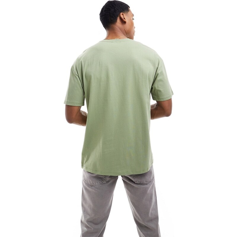New Look - Seek Positive - T-shirt oversize kaki scuro-Verde