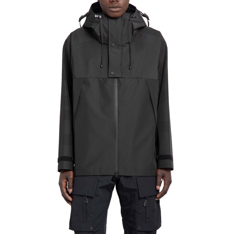 Burberry Quilted Lightweight Coat