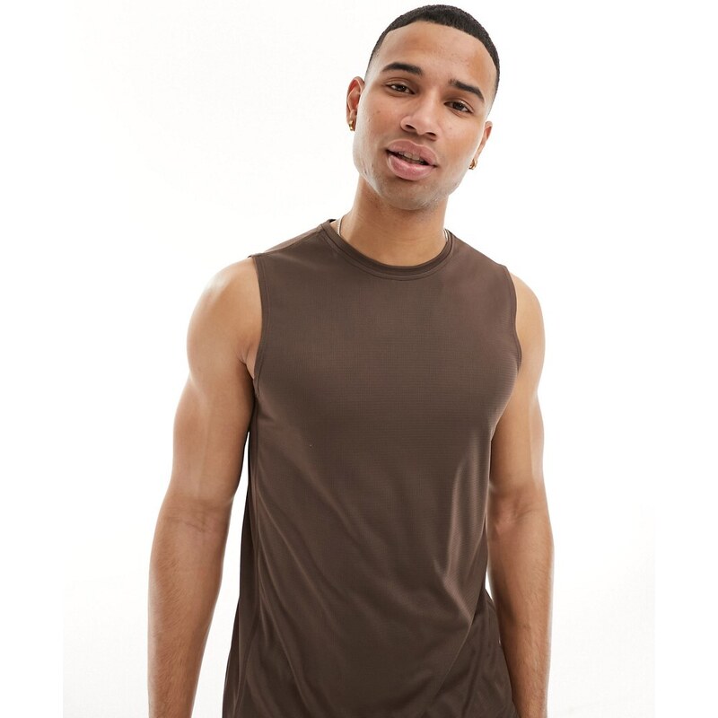 ASOS 4505 - T-shirt da allenamento senza maniche in tessuto quick dry marrone con logo