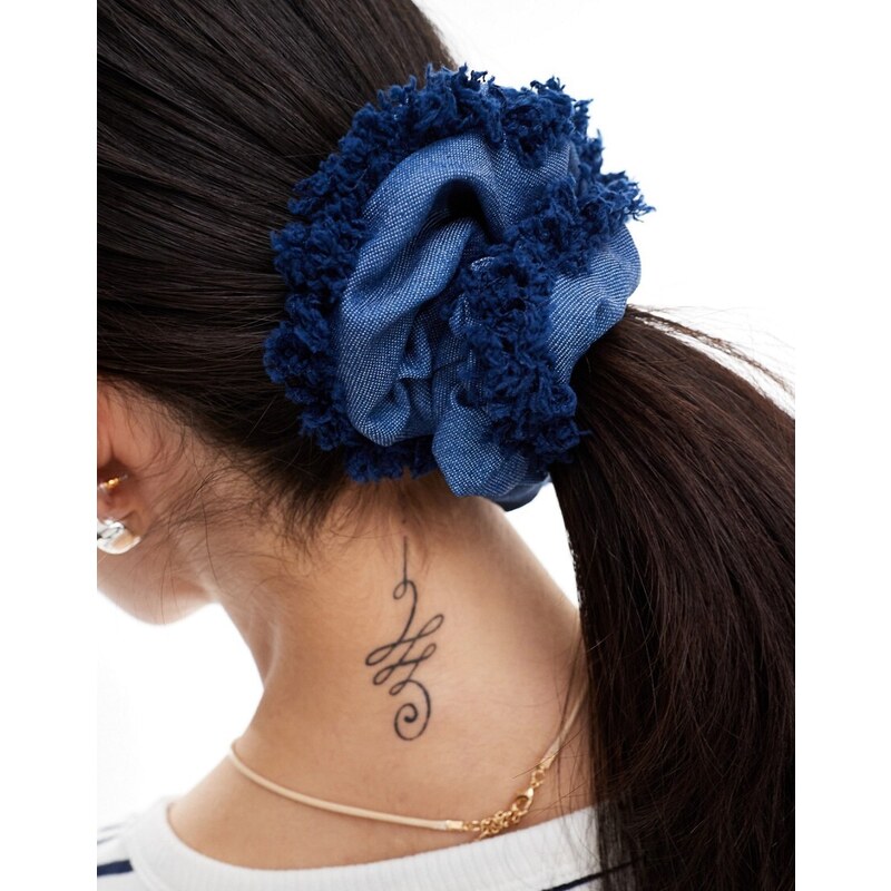 DesignB London DesignB - Elastico per capelli oversize in denim con bordi grezzi-Blu