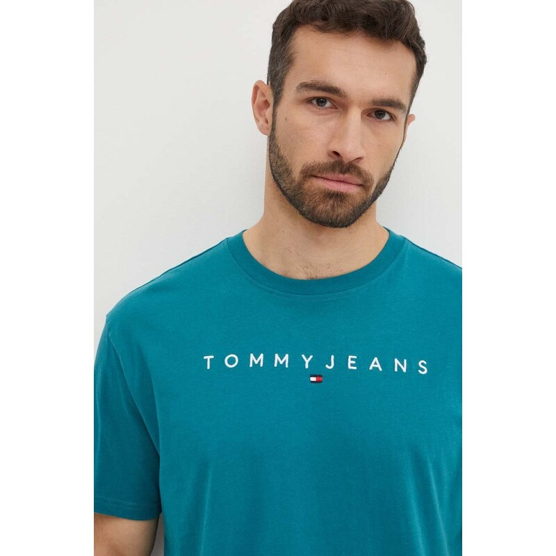 Tommy Jeans t-shirt in cotone uomo colore verde con applicazione