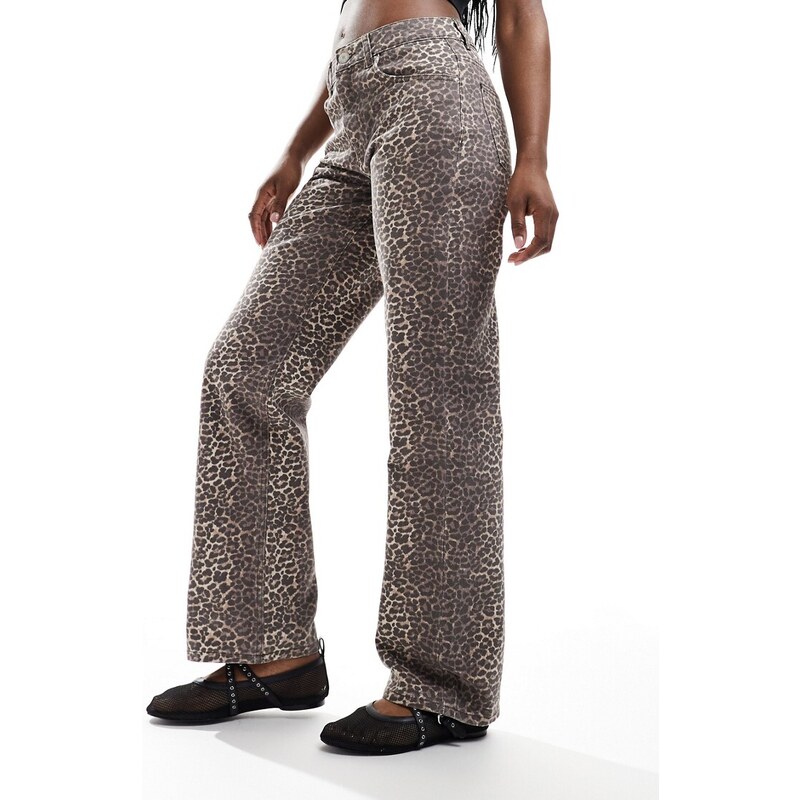 Pull&Bear - Jeans ampi marroni con stampa leopardata-Marrone