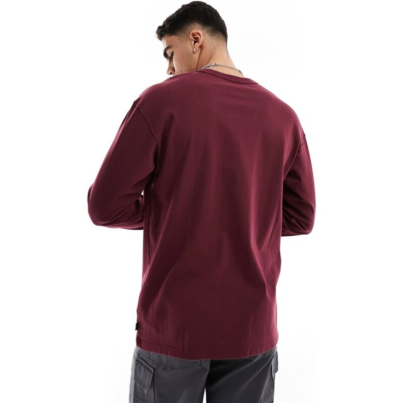 Nike - Premium Essentials - T-shirt a maniche lunghe bordeaux con logo-Rosso