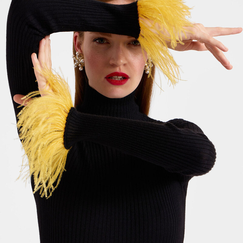 La DoubleJ Knitwear gend - High Kick Top Black L 70% Cashmere 27% Silk 3%Ostrich Feathers