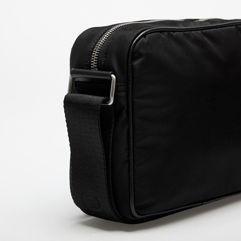 Borsa Off-White Core Camera Nylon Bag Black Universal