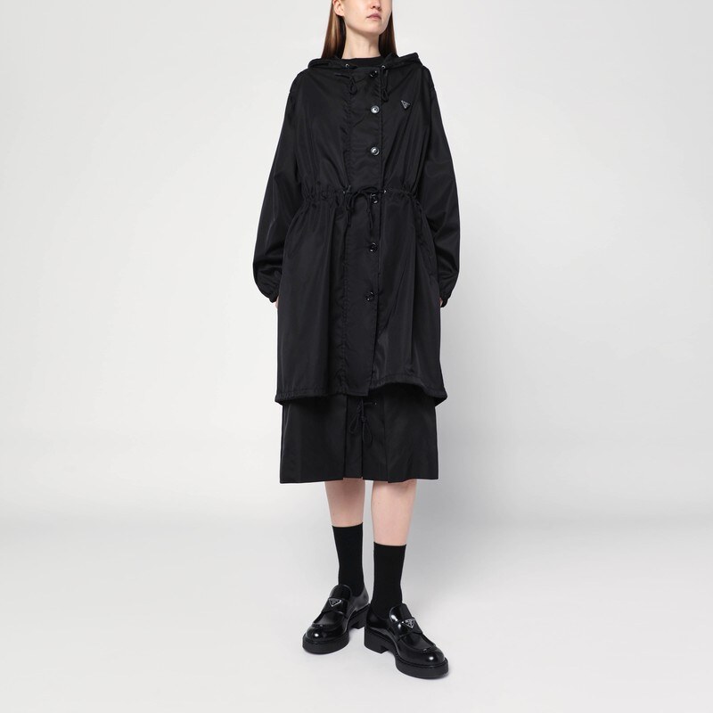 Prada Impermeabile nero in Re-Nylon