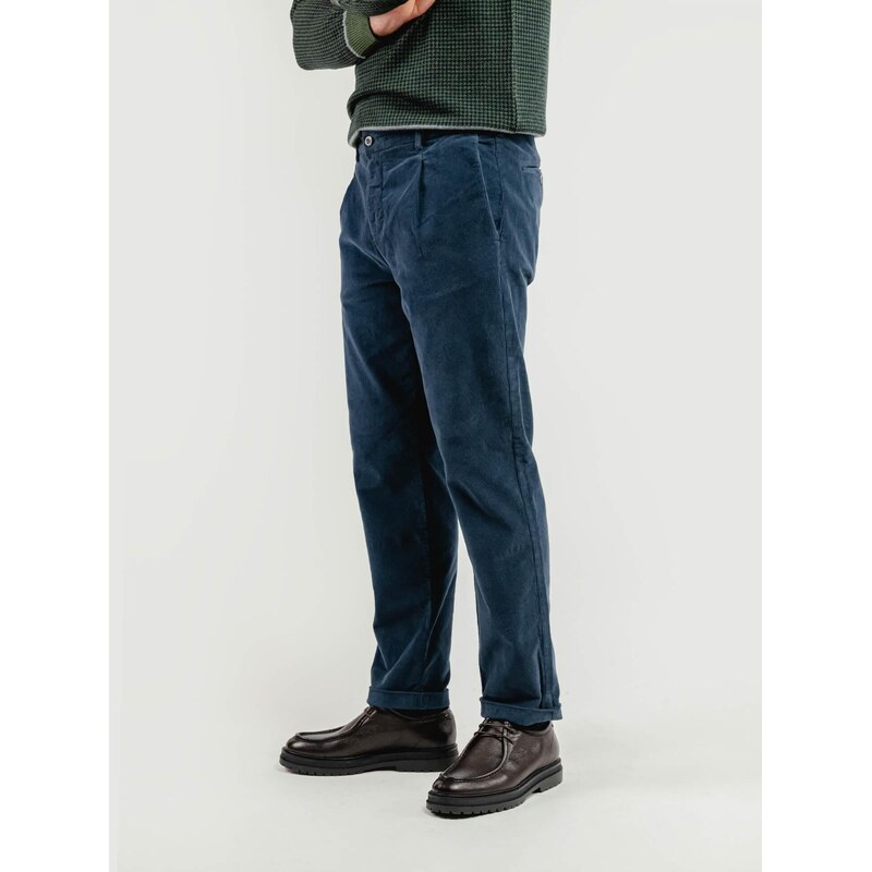 Pantaloni Uomo Farah Classic 813270-GP Velluto A Coste Oliva - Regular Fit - Vita W32-W46