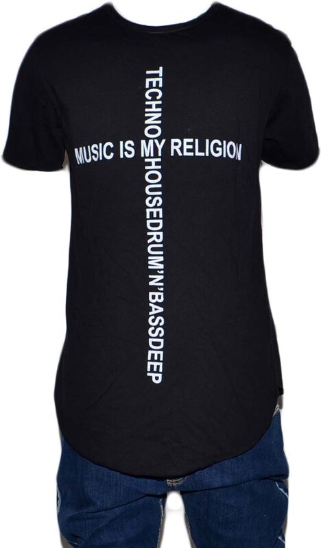 Malu Shoes T-Shirt lunga uomo nera oversize maniche corte scritta la music is my religion street style estate