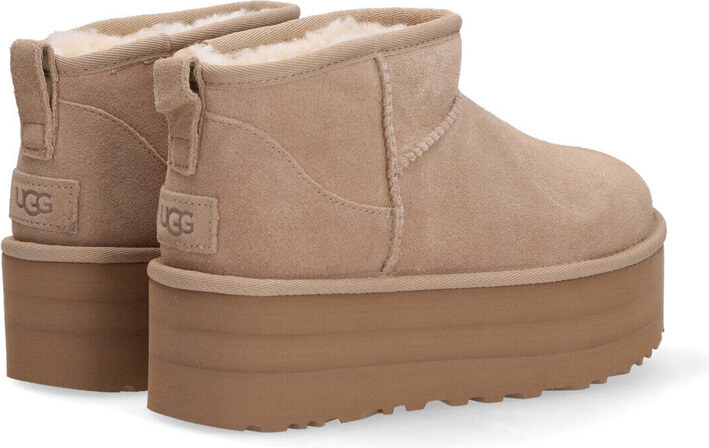 Ugg Boot classic ultra mini platform sand