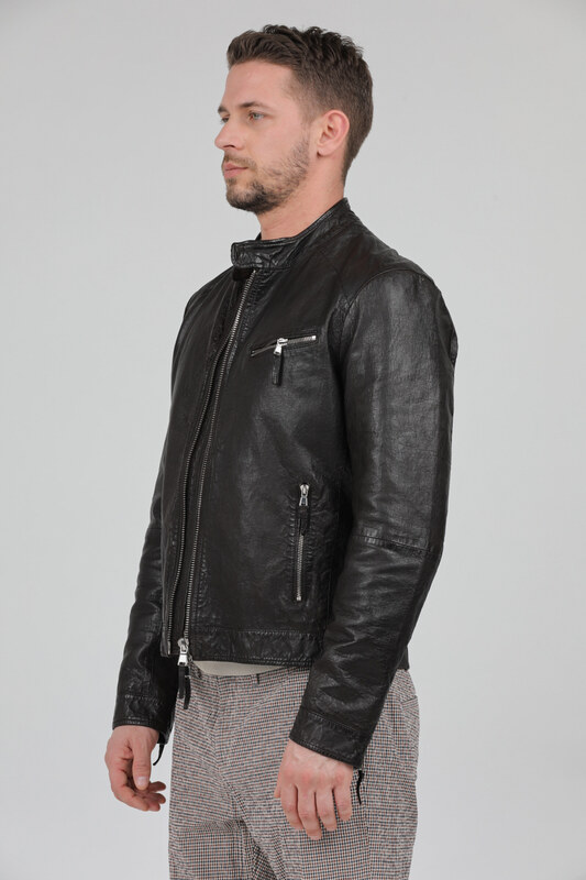 The Jack Leathers Rustler