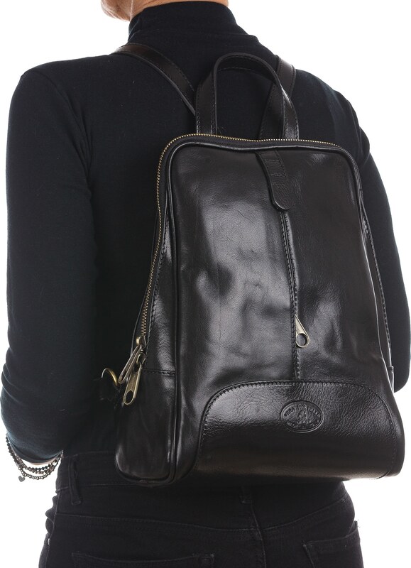 Zaino donna in vera pelle MONTE VENTUROSA, colore NERO, CHIAROSCURO, Made in Italy