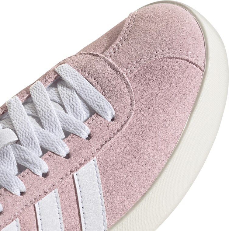 Sneakers da donna in pelle effetto scamosciato rosa e bianche adidas VL Court 3.0
