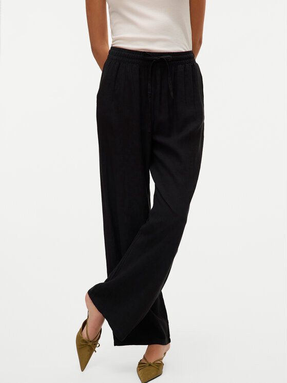 Pantaloni di tessuto Vero Moda