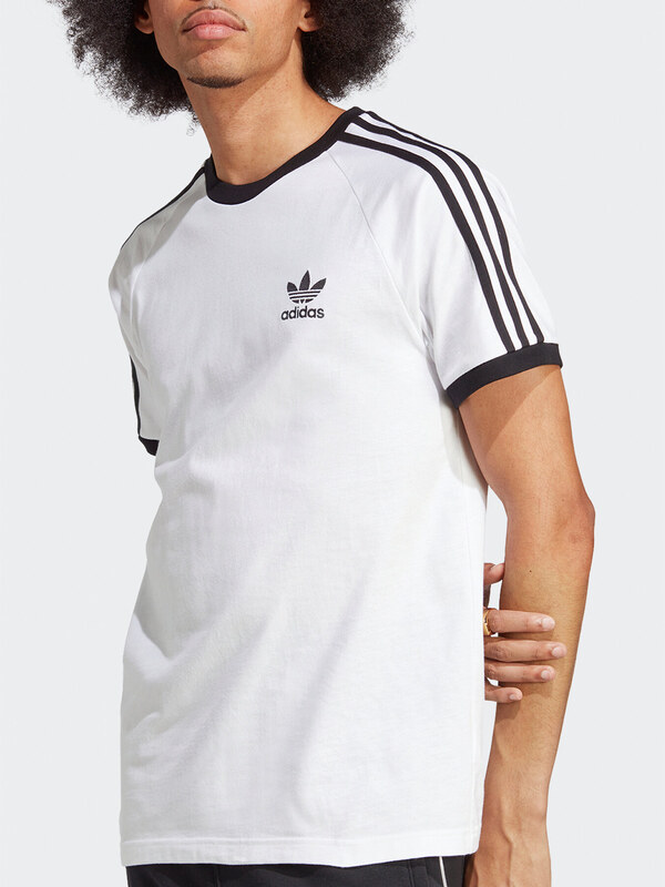 T-shirt adidas